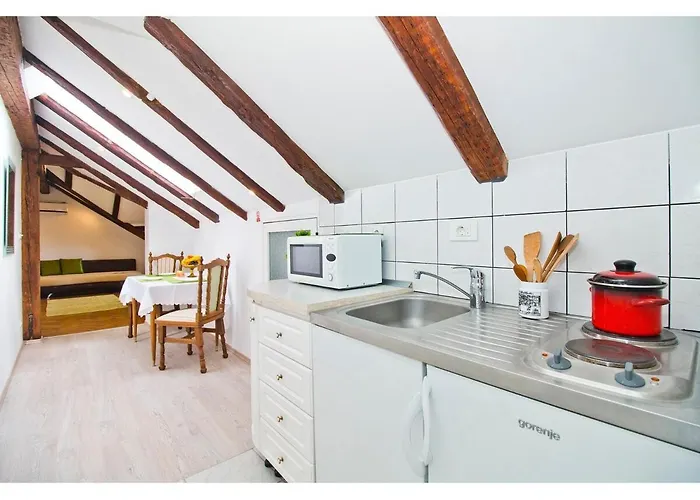 Romantic Loft Сплит