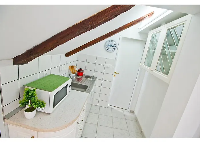 Romantic Loft Сплит