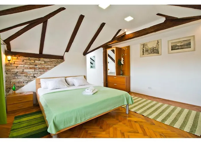 Romantic Loft Apartman *