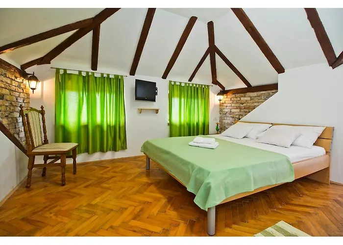 Apartman Romantic Loft Split